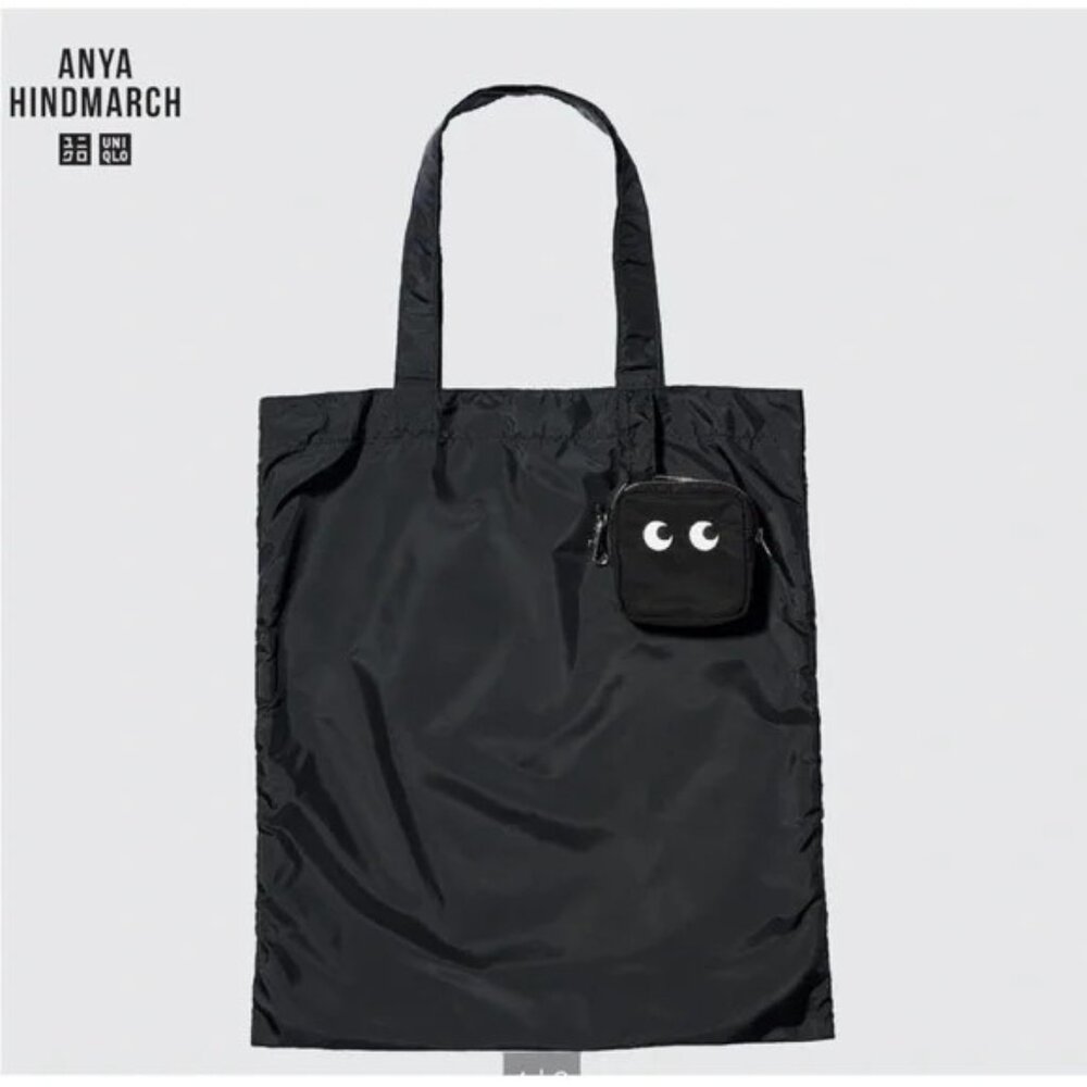 Uniqlo and Anya Hindmarch Packable Bag-black
